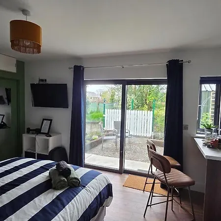 The * キラーニー